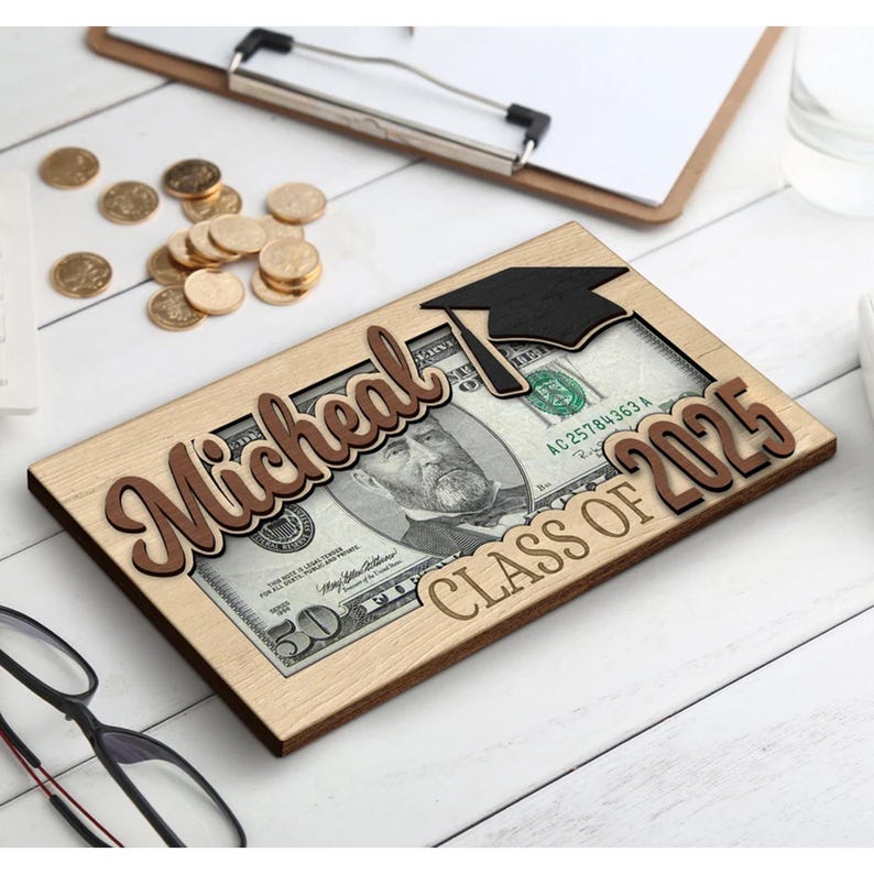 Personalized Graduation 2026 Money Holder Gift, Custom Gift for Grad Student, Gift for High School Senior, Custom Grad Name Cash Holder