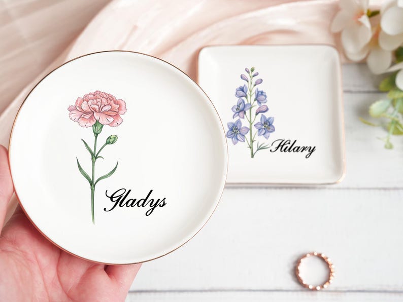 Personalized Birth Flower Trinket Dish,Custom Birthflower Ring Dish,Birthday Jewelry Dish For Friend,Wedding Bridesmaid Gift,Wedding Gift