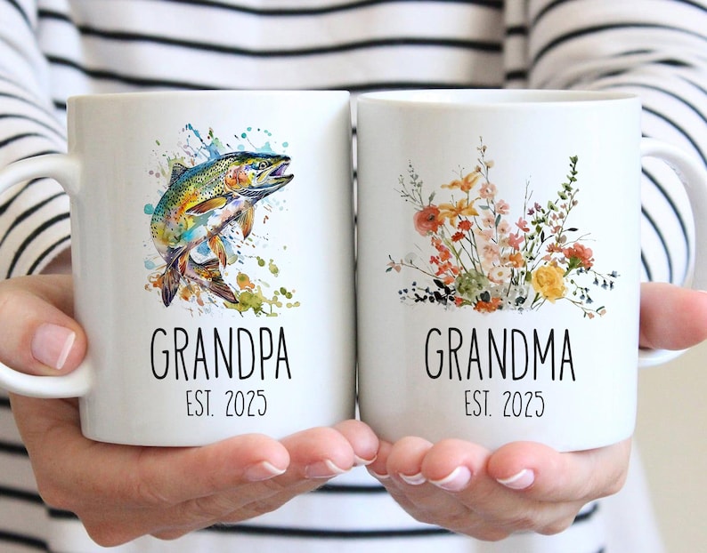 Personalized Grandparents Mug Set: Pregnancy Announcement Gift