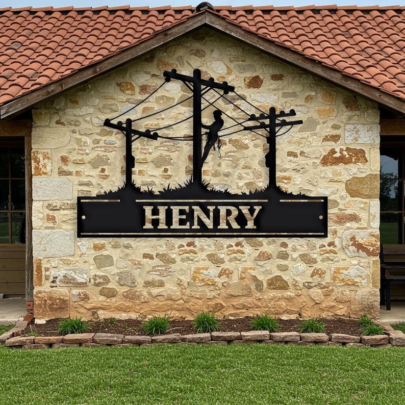 Custom Lineman Metal Sign, Personalized Worker Wall Art, pole worker Decor for Garage, Gift for Lineworker, best Personalized Lineman Sign