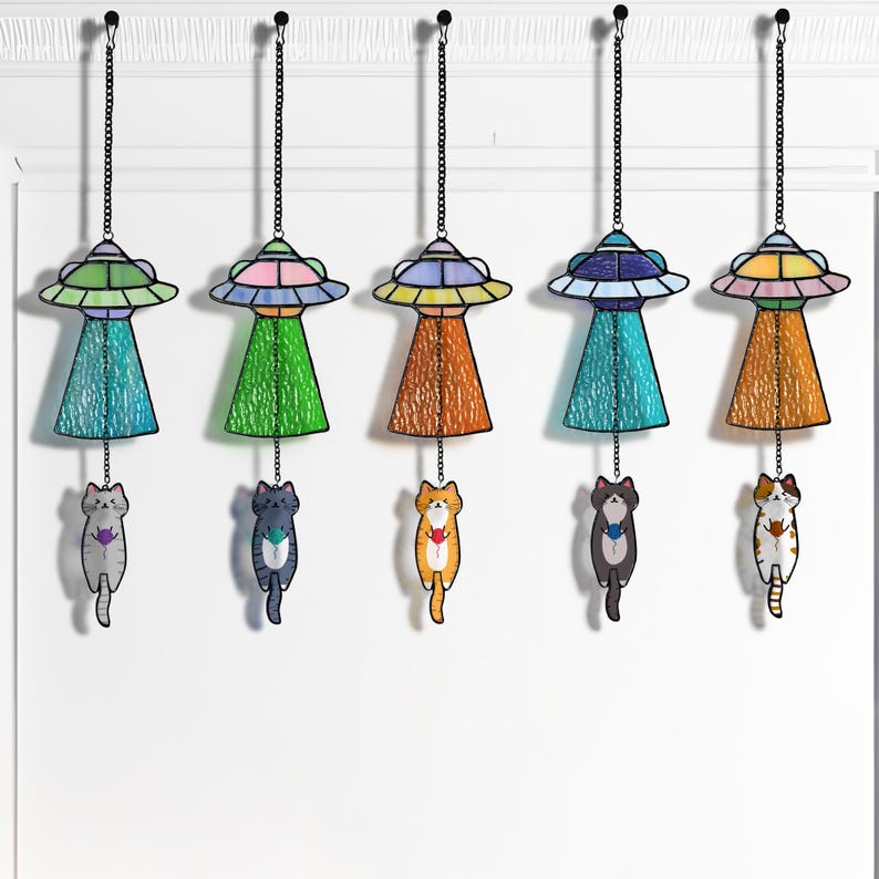 Stained Glass Cat UFO Suncatcher, Funny Abduction Cat Window Hanging Decor, Handmade Glass Alien Spaceship Gift, Cute Cat Lover Gift