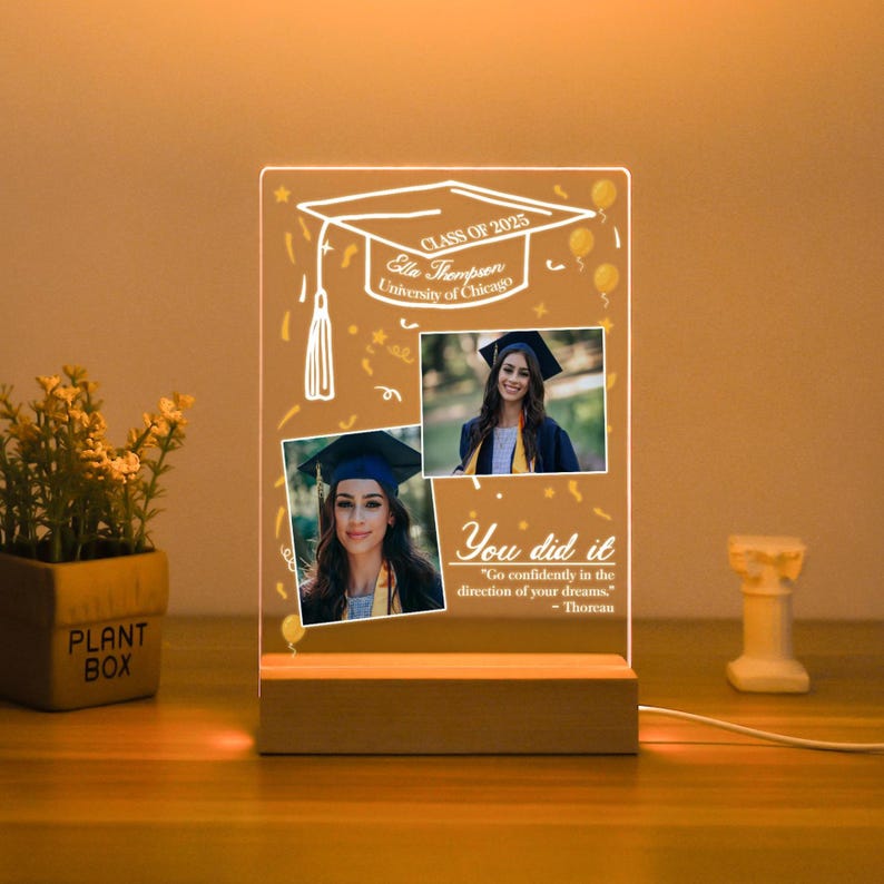 Personalised Graduation Photo Frame Night Light with Name, Graduation 2026 LED Lamp, Acrylic Graduate Plaque, Graduate Senior, Gifts for Her