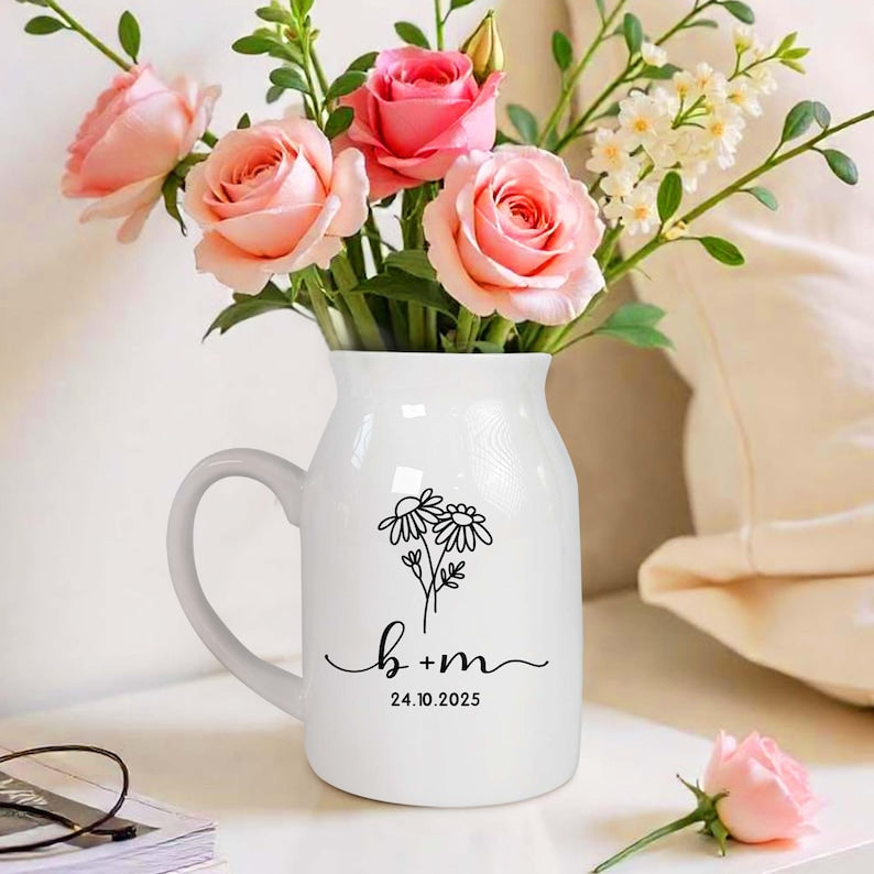 Personalized Wedding Gift for Couple Ceramic Flower Vase Housewarming Gift, Custom Bridal Shower Gift for Bride, Engagement Gift for Couple