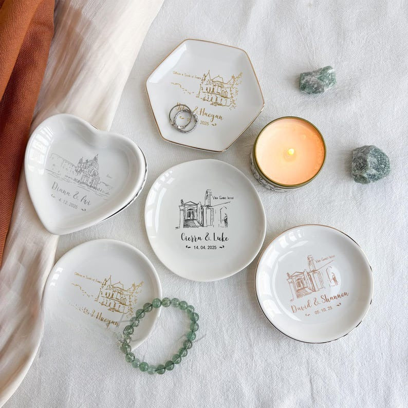 Destination Wedding Skyline Jewelry Dish, Wedding Venue Outline Ring Dish, Custom Wedding City/Hotel Trinket Dish, Just Engaged Gift