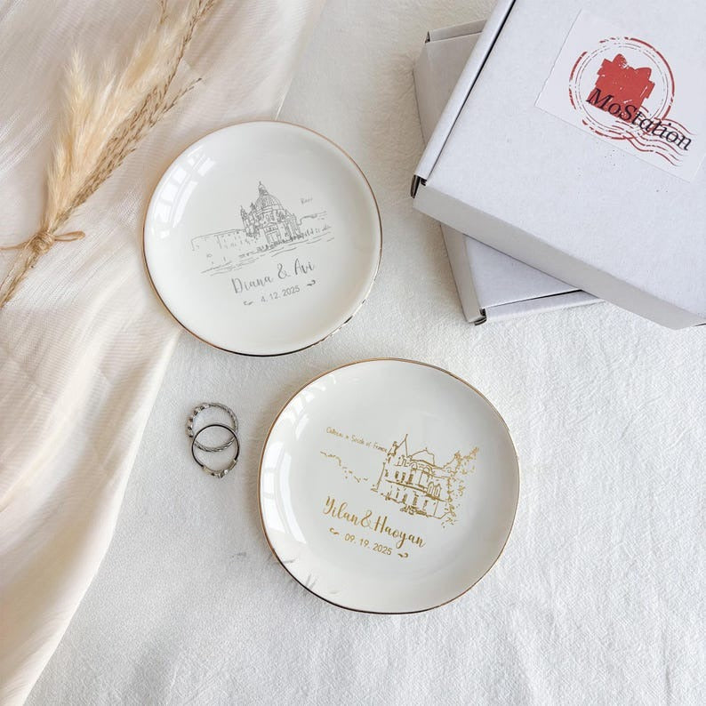 Destination Wedding Skyline Jewelry Dish, Wedding Venue Outline Ring Dish, Custom Wedding City/Hotel Trinket Dish, Just Engaged Gift