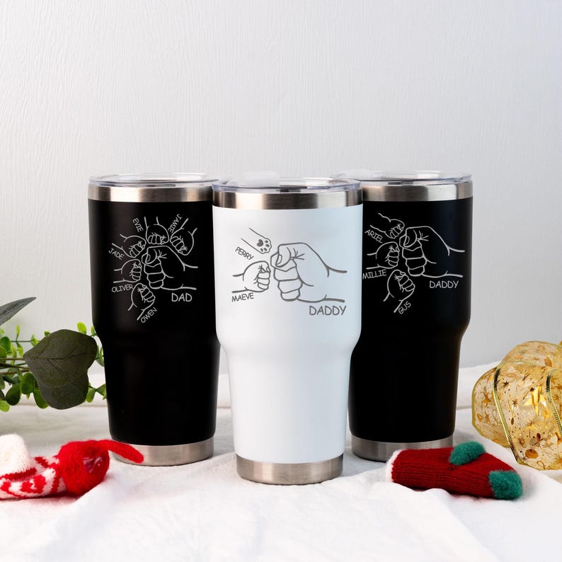 Dad Fist Bump Kids Names Tumbler, Father's Day Gift for Daddy, Tumbler 30oz Stainless Steel Cup, Personalised Tumbler for Dad