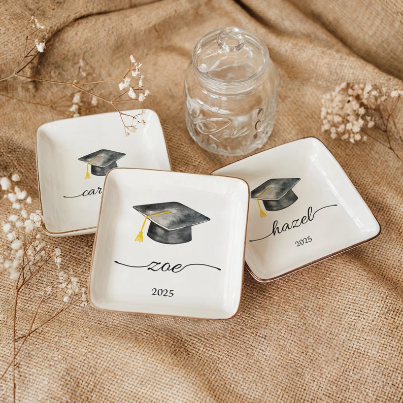 Personalized Graduation Ring Dish, Class of 2025, Jewelry Dish, Custom Gifts, Gift for Friend, Graduation Gift For Her, Senior 2025