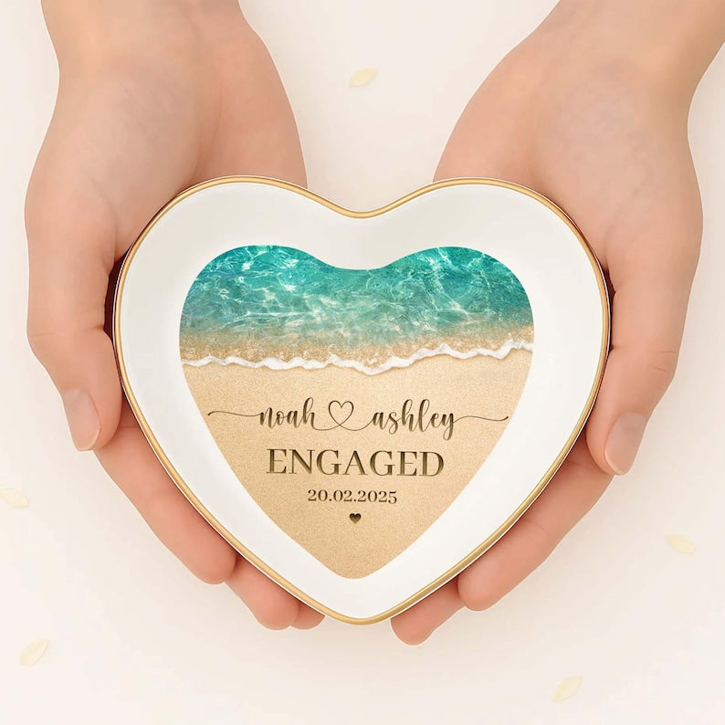 Beach Engaged Trinket Dish, Beach Engagement Keepsake , Personalized Engagement Gifts For Couple Unique, Gifts For Newly Engaged Ring Holder