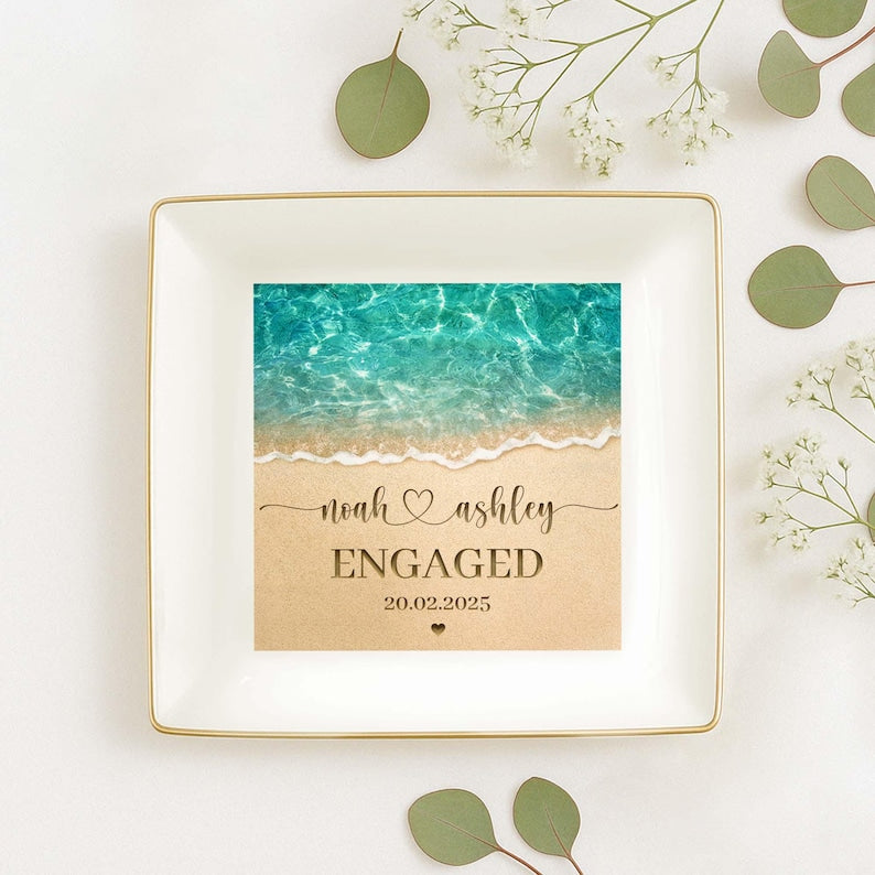 Beach Engaged Trinket Dish, Beach Engagement Keepsake , Personalized Engagement Gifts For Couple Unique, Gifts For Newly Engaged Ring Holder