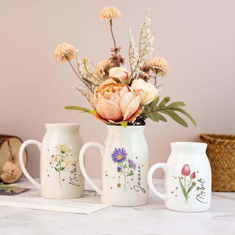 Personalized Birth Flower Vase,Zodiac Sign Vase,Flower Vase with Constellation Sign,Birthday Gift,Mini Ceramic Vase,Home Decor,Gift for Her