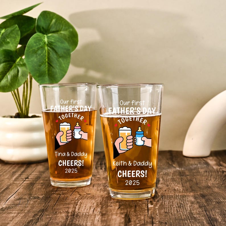 Custom Fathers Day Dad Beer Glass, First Father's Day Gift 2025, Gift For Dad, New Dad Wine Glass, Gift for Husband, Fathers Day Keepsake
