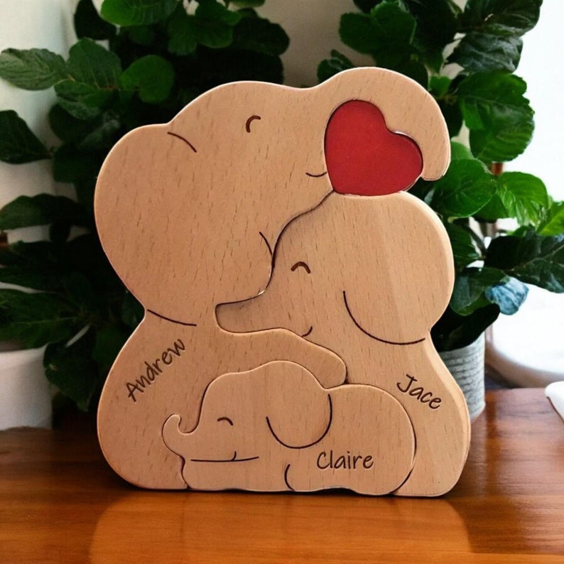 Personalised Wooden Elephant Family Puzzle - Wooden Family Decor - Elephant Keepsakes - Elephant Gift - Elephant Family Puzzle Figurines