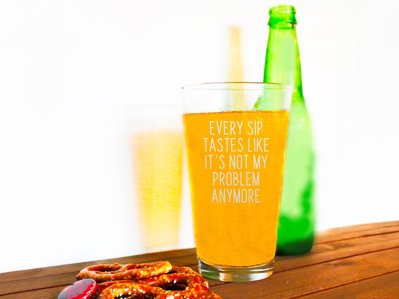 Funny Retirement Beer Glass for Men and Women, Hilarious Farewell Gift from Coworkers, Best Happy Retirement Gift Idea, Personalized Option