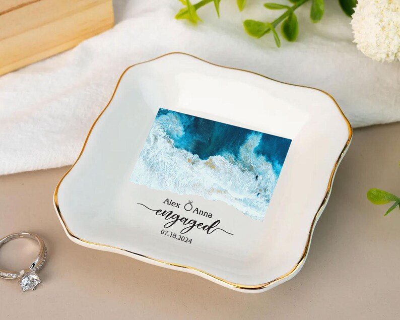 Beach Engaged Ring Dish, Custom Engagement Gifts For Couple, Beach Engagement Keepsake, Wedding Gift, Gift For Bride and Groom, Ring Holder