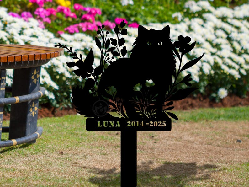 Custom Cat Memorial Stake, Cat Grave Marker, Cat Breed Metal Sign, Pet Memorial Gift, Cat Memorial Plaque, Pet Loss Gift, Remembrance Stake