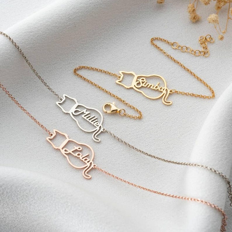 Personalized Cat Name Bracelet, Custom Pet Name Bracelet, Christmas Gift for Cat Mom, Cat Lovers Gift, Mothers Day Gift