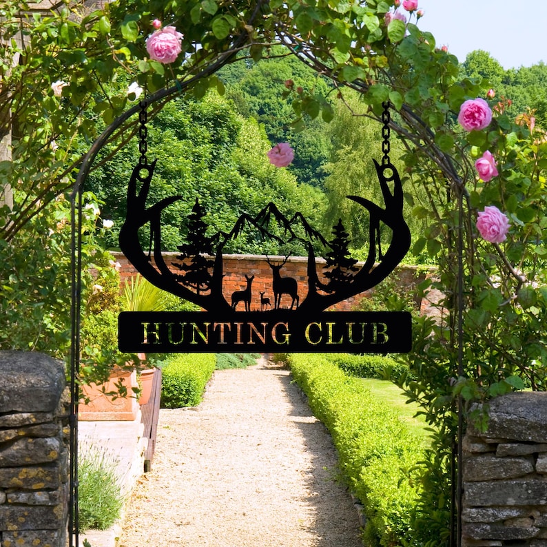 Personalized Metal Deer Cabin Sign, Deer Hunter Dad Gift, Cabin Metal Decor, Outdoor Ranch Sign, Personalized Lodge Decor,Hunting Lover Gift