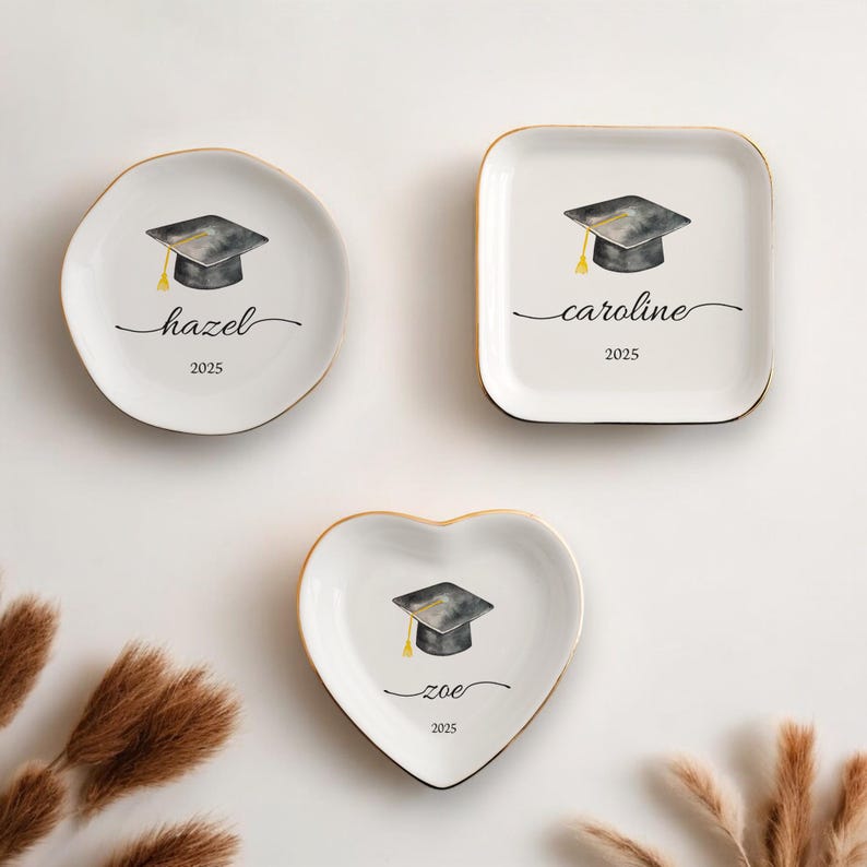 Personalized Graduation Ring Dish, Class of 2025, Jewelry Dish, Custom Gifts, Gift for Friend, Graduation Gift For Her, Senior 2025