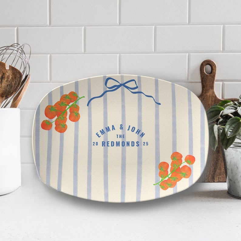 Custom Couples Plate, Personalized Last Name Wedding Gift, Custom Newlywed Gift, Custom Serving Platter, Newlywed Custom Wedding Gift