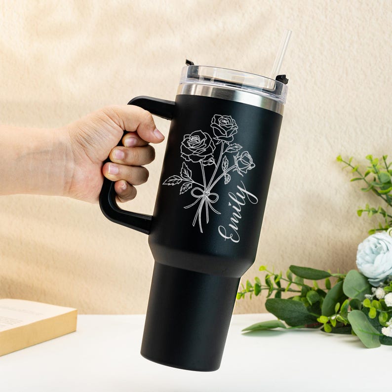 Personalized Birth Flower Tumbler With Handle,Custom Floral Tumbler With Name,Bridesmaid Gift For Her,Wedding Gift,Birth Flower Gift