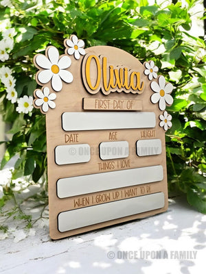 Personalized First Day of School Board, Daisy Name Sign, Photo Prop