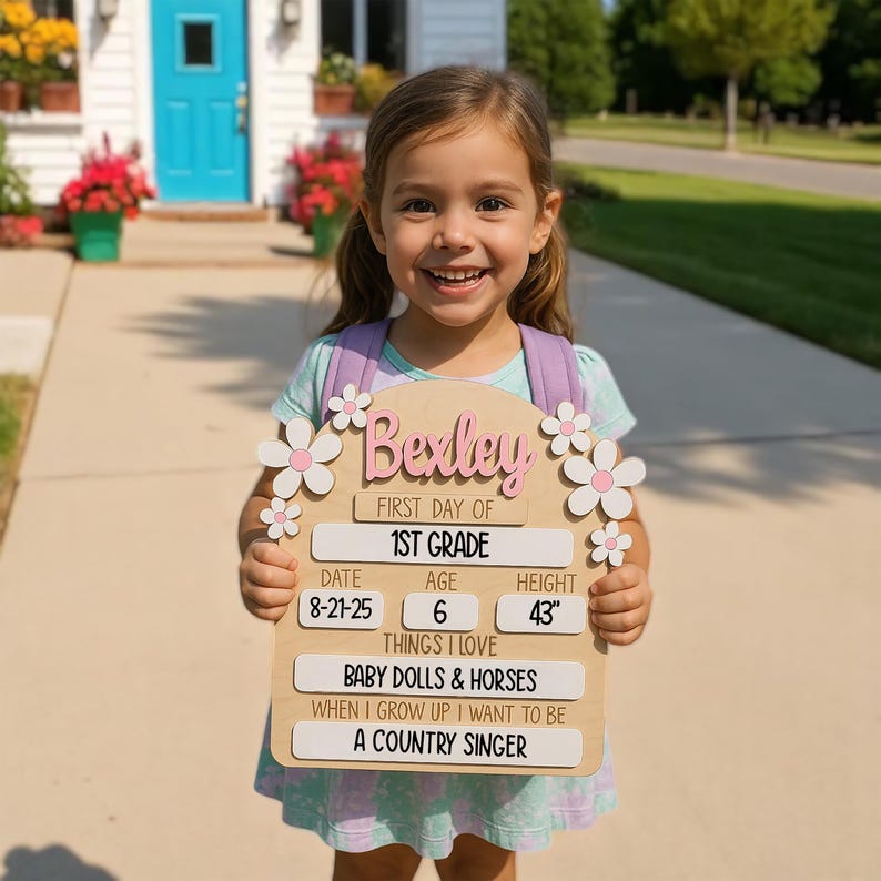 Personalized First Day of School Board, Daisy Name Sign, Photo Prop