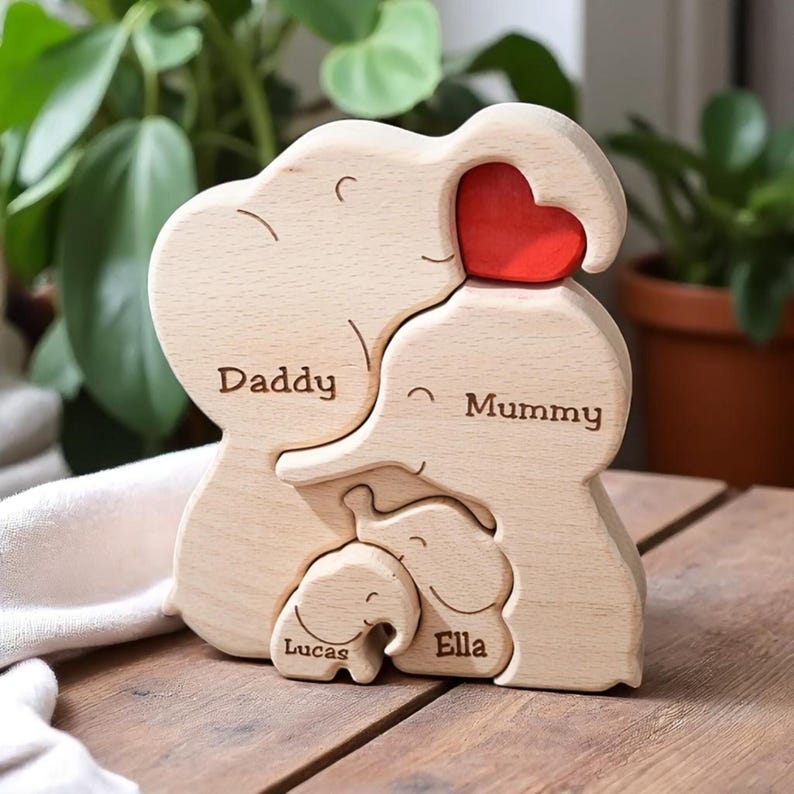 Personalised Wooden Elephant Family Puzzle - Wooden Family Decor - Elephant Keepsakes - Elephant Gift - Elephant Family Puzzle Figurines