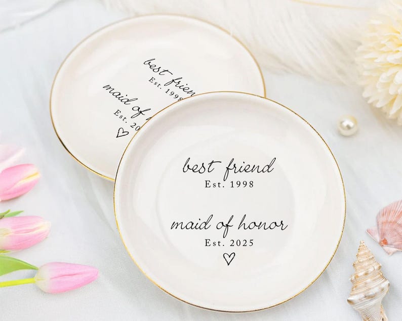 Personalized Best Friend Maid of Honor Ring Dish, Custom Wedding Gift for Bridesmaid Proposal, MOH Ring Dish, Best Friend Jewelry Tray