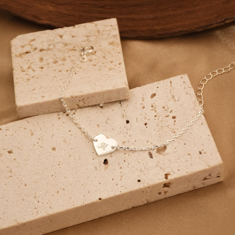 Custom Name Heart Bracelet,Engraved Heart Bracelet,Heart Charm Bracelet,Custom Date Jewelry, Handmade Initial Charm,Birthday Gift for Her