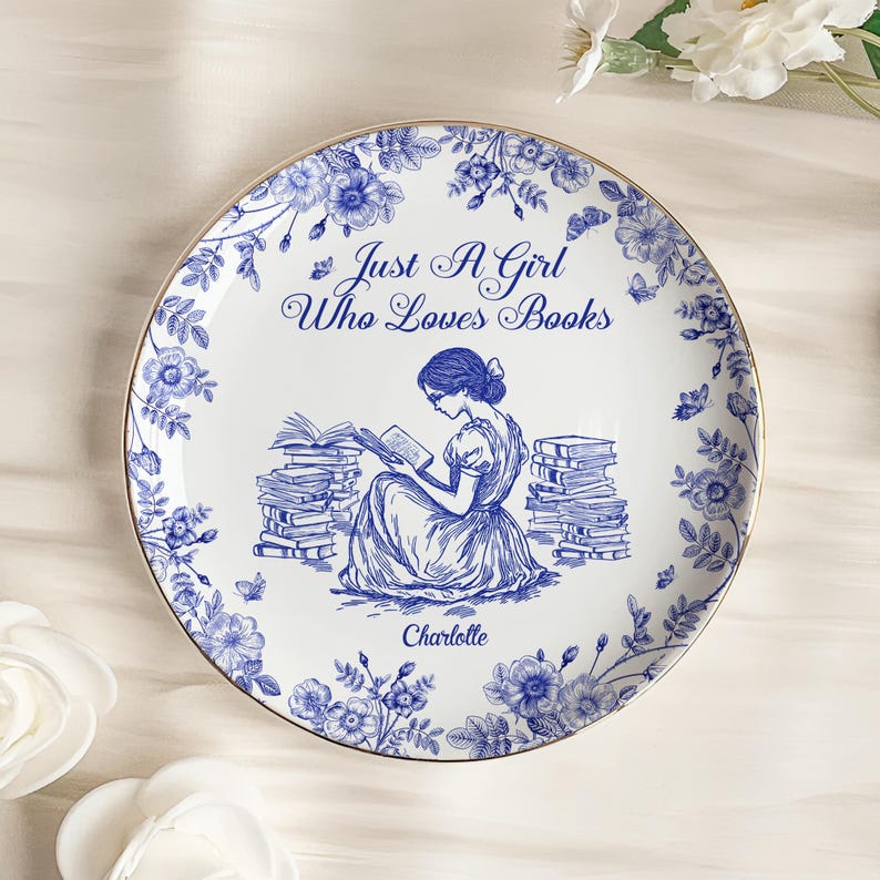 Personalized Jewelry Dish, A Girl Who Loves Books Chinoiserie Toile De Jouy, Jewelry Dish Gift for Friend, Bestie, Book Lovers Gift