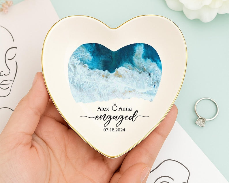 Beach Engaged Ring Dish, Custom Engagement Gifts For Couple, Beach Engagement Keepsake, Wedding Gift, Gift For Bride and Groom, Ring Holder