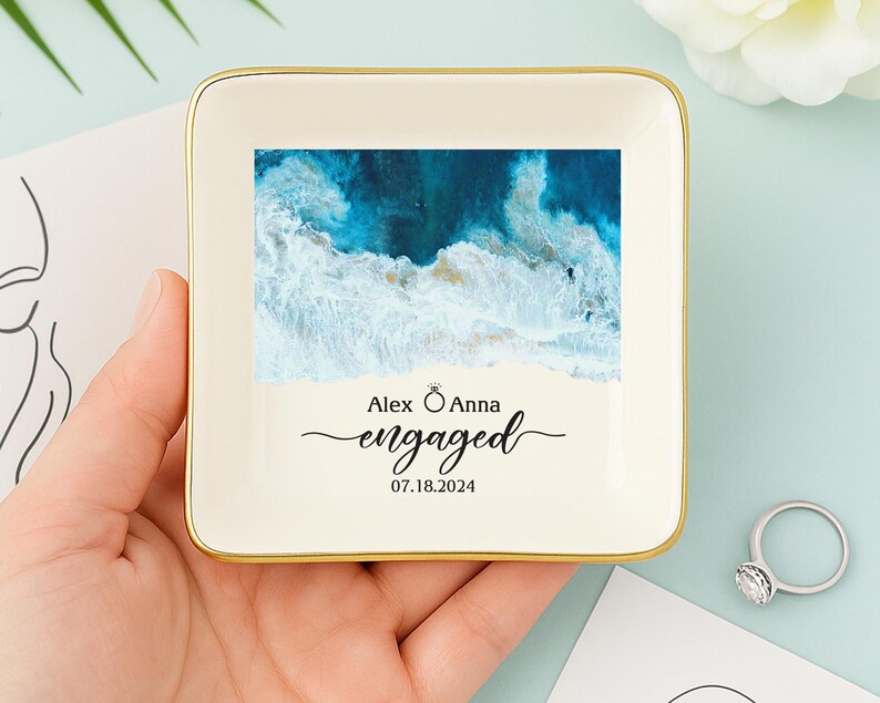Beach Engaged Ring Dish, Custom Engagement Gifts For Couple, Beach Engagement Keepsake, Wedding Gift, Gift For Bride and Groom, Ring Holder
