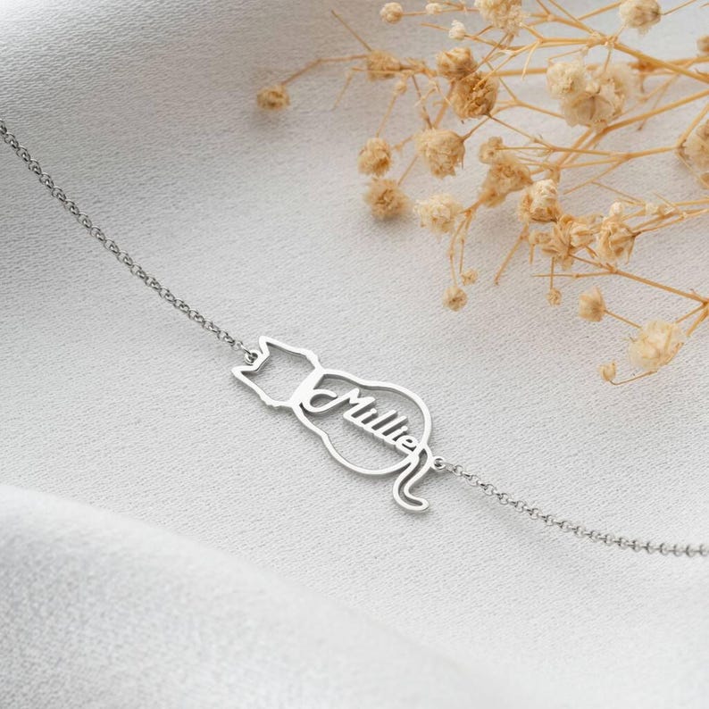 Personalized Cat Name Bracelet, Custom Pet Name Bracelet, Christmas Gift for Cat Mom, Cat Lovers Gift, Mothers Day Gift