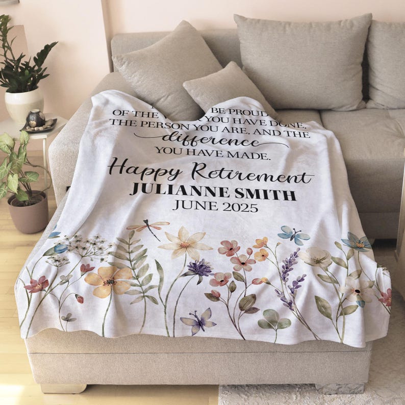 Retirement Throw Blanket For Women – 50x60 Inch Cozy Gift For Coworker, Friend, Mom Retiring In 2025