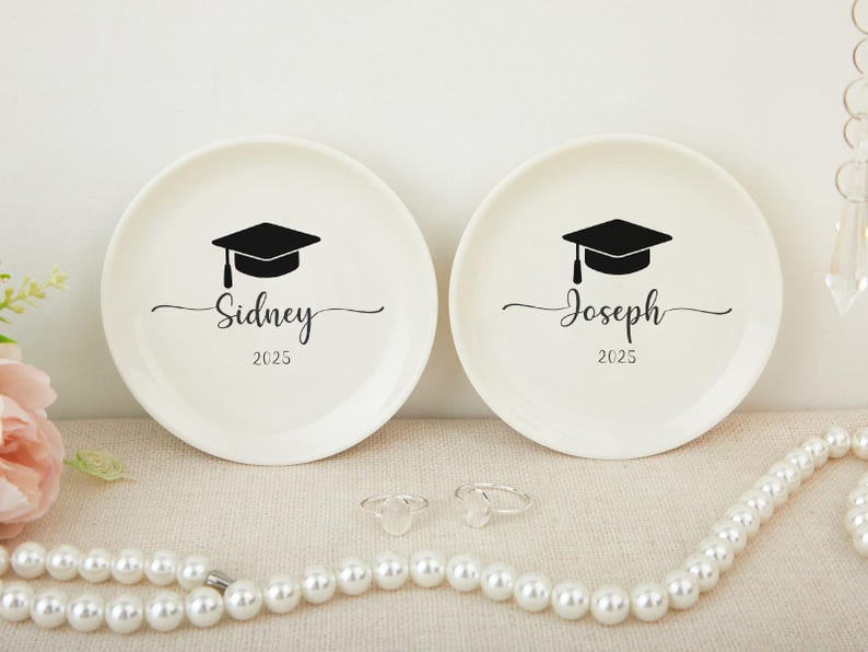 Custom Graduation Jewelry Dish, Personalized Graduation Gift, Custom Jewelry Dish, Class of 2026 College Graduation Gift for Her