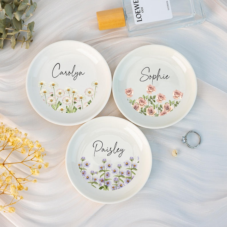 Personalised Birth Flower Trinket Dish,Wedding Bridesmaid Gift,Jewelry Dishes For Women,Engagement Gift,Bridal Shower Gift,Best Friend Gifts