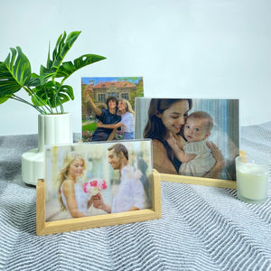 Custom Lenticular Photo Print with Wooden Stand - Personalized 2-in-1 Flip Picture Gift Decor for Couples, Family, Wedding
