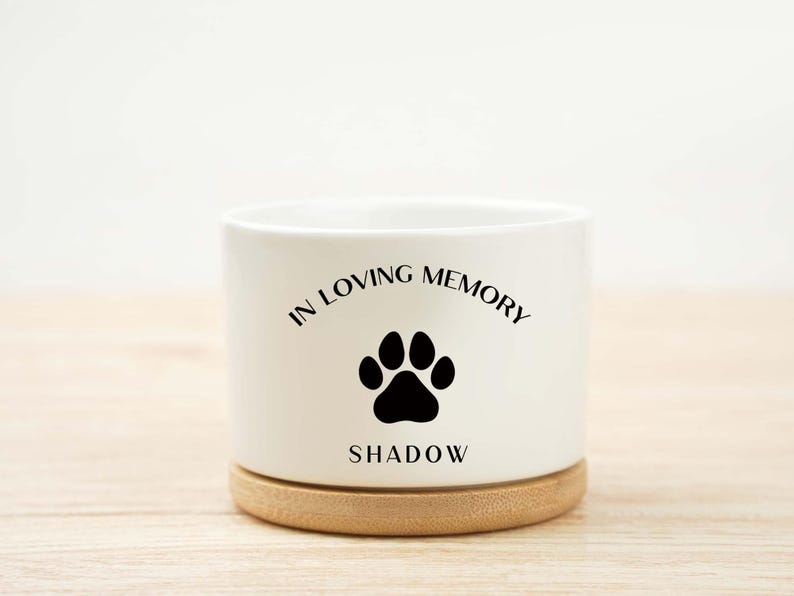 Pet memorial planter, dog memorial, loss of pet gift, personalized gift flower pot, loss of dog, pet memorial gift