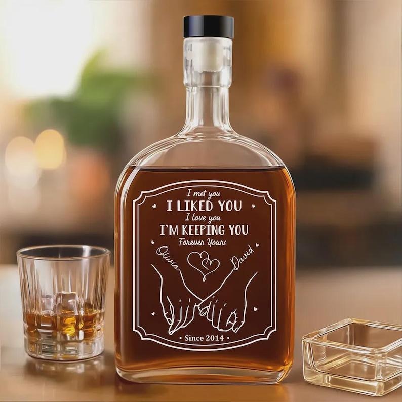 Personalized Whiskey Decanter Anniversary Gift, Custom Engraved Liquor Bottle