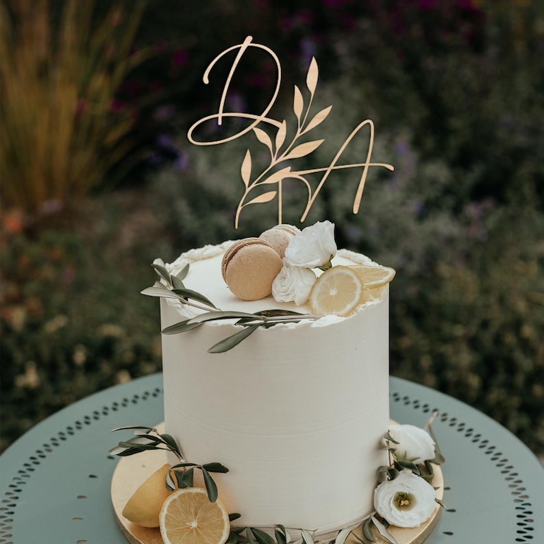 Cake topper for wedding, Wedding cake topper, Custom names cake topper, Personalized cake topper,Rustic Cake Topper,cake topper with names