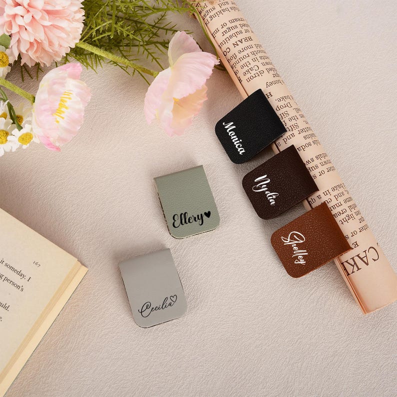 Personalised Leather Magnetic Bookmark,Custom Name Leather Bookmark,Accessories Gifts for Reader, Book Lover Gifts,Birthday Gift for Him/Her