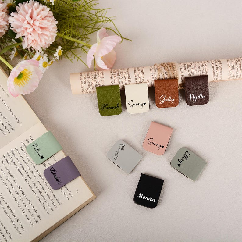 Personalised Leather Magnetic Bookmark,Custom Name Leather Bookmark,Accessories Gifts for Reader, Book Lover Gifts,Birthday Gift for Him/Her