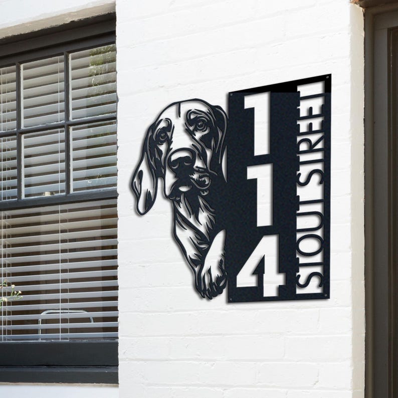 Dog House Number, Dog Address Sign, Bloodhound Dog Sign, Vertical House Number Plaque for Outdoor Use