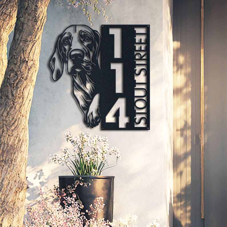 Dog House Number, Dog Address Sign, Bloodhound Dog Sign, Vertical House Number Plaque for Outdoor Use
