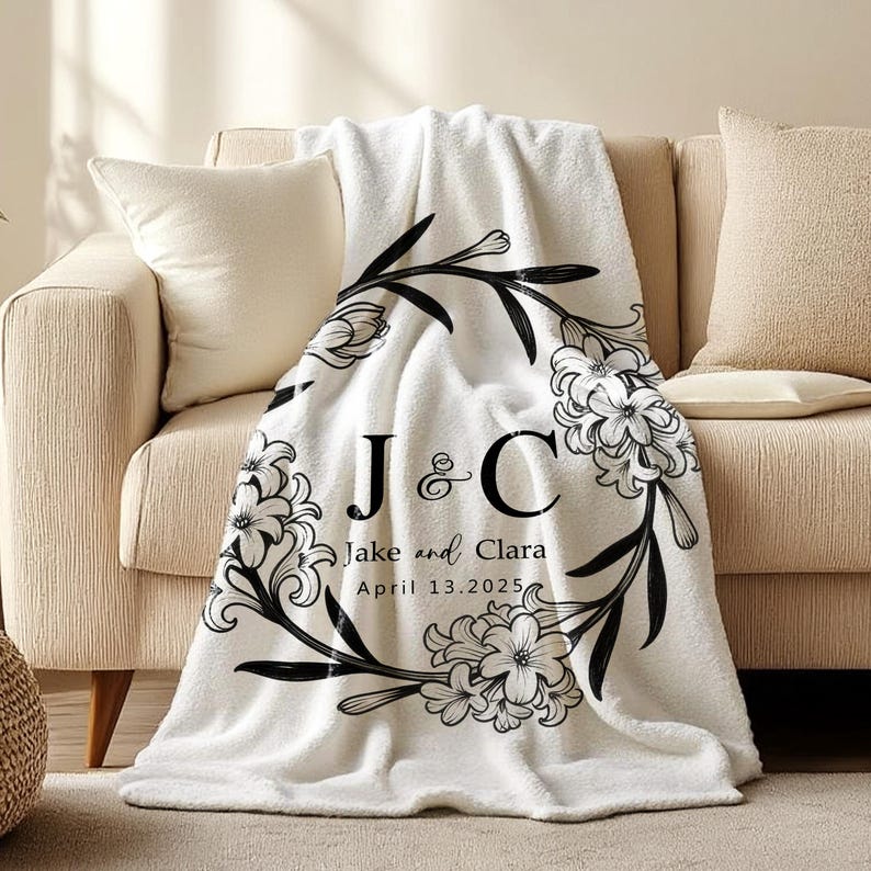 Personalized Throw Couples Blanket,Anniversary Blanket,Wedding Present, Wedding Blanket,Bridal Shower Gift for Newlyweds,Bridal Shower Gift