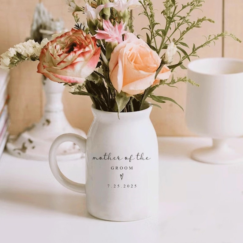 Personalized Wedding Gift For Mother Of The Bride & Groom,Mother's Day Gift For Mom,Mother of the Groom Flower Vase,Mother of the Bride Gift