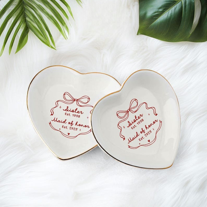 Personalized Maid of Honor Ring Dish, MOH Jewelry Dish, Sister Wedding Gifts, Wedding Gift for bridesmaid, Maid of Honor Proposal Gift Dish