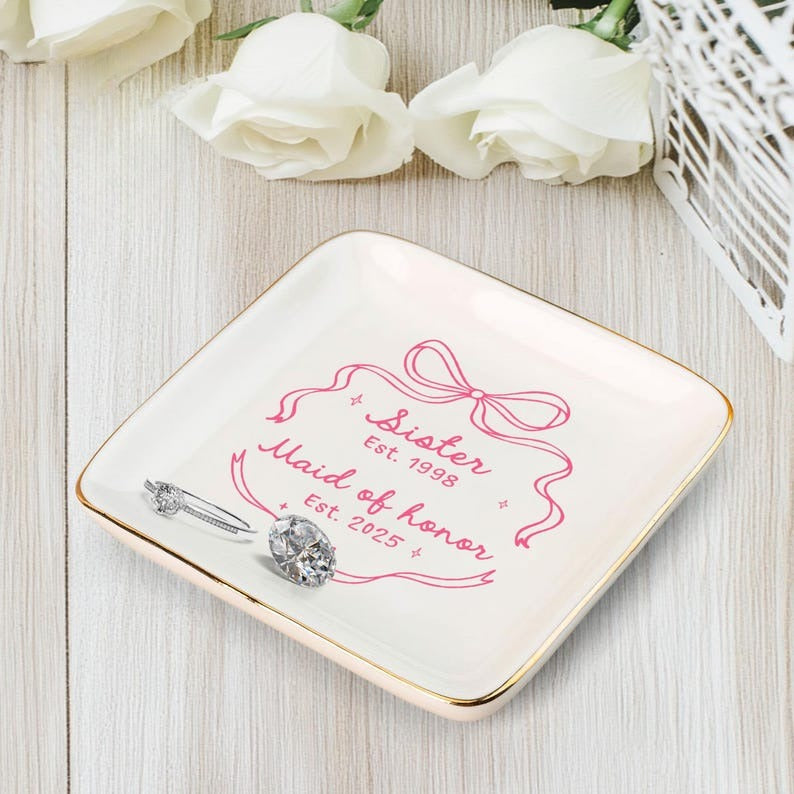 Personalized Maid of Honor Ring Dish, MOH Jewelry Dish, Sister Wedding Gifts, Wedding Gift for bridesmaid, Maid of Honor Proposal Gift Dish