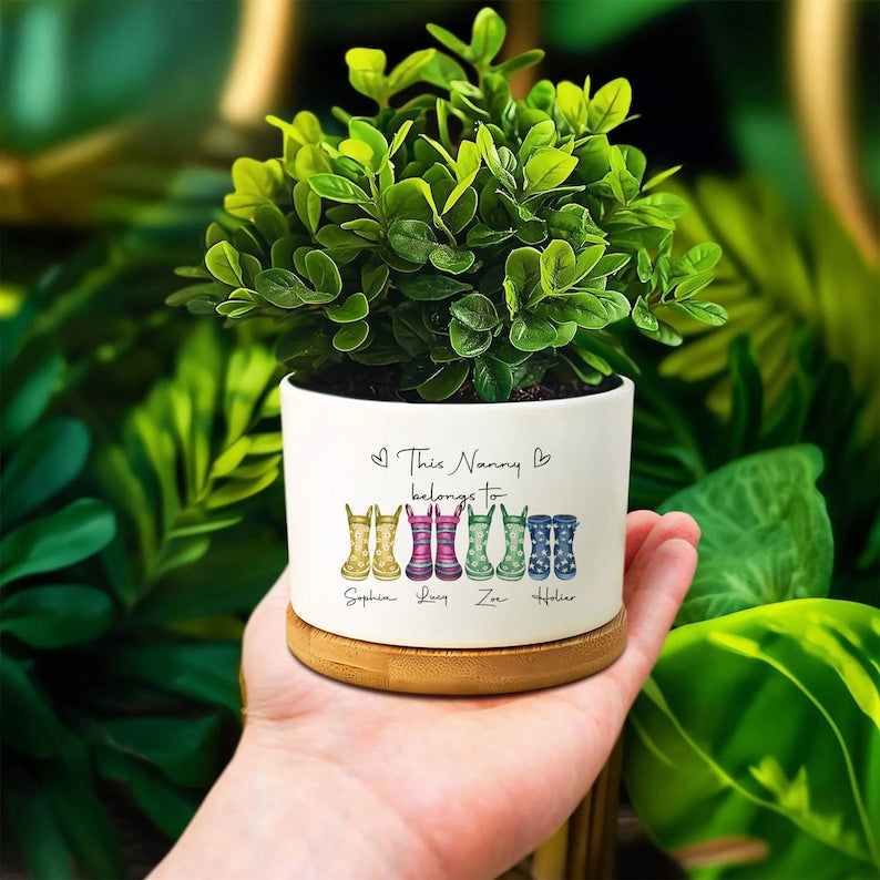 Personalized Mum Plant Pot, This Mum Belongs To, Custom Kids Names Planter, Gift for Mum from Children, Mother's Day Succulent Pot