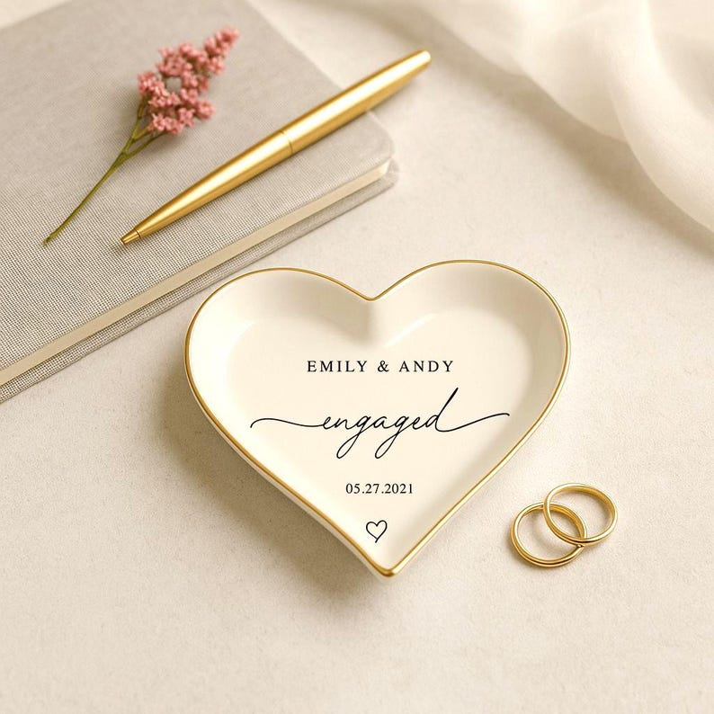 Wedding Gifts for Couple, Custom Ring Dish, Personalized Ring Dish, Couples Gift, Bridal Shower Gift, Personalized Engagement Gift for Bride